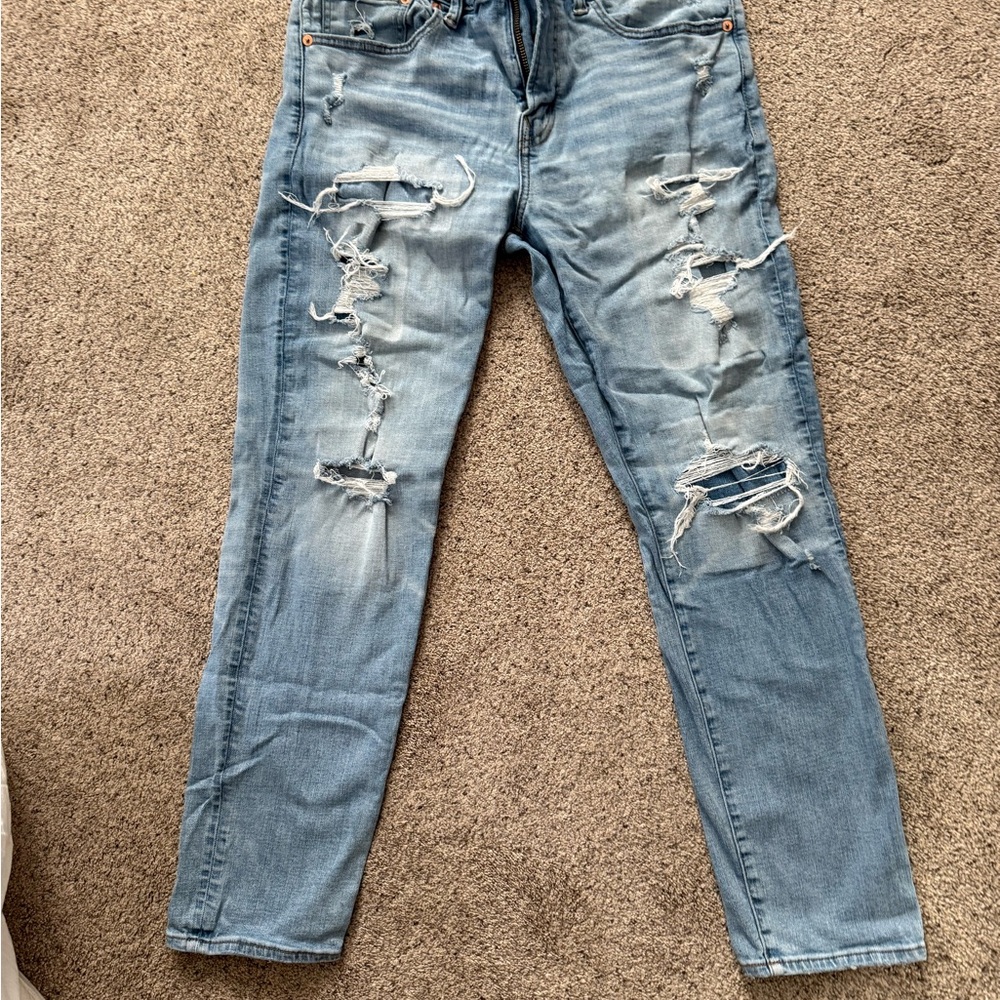 American Eagle Outfitters Light Blue Distressed Jeans